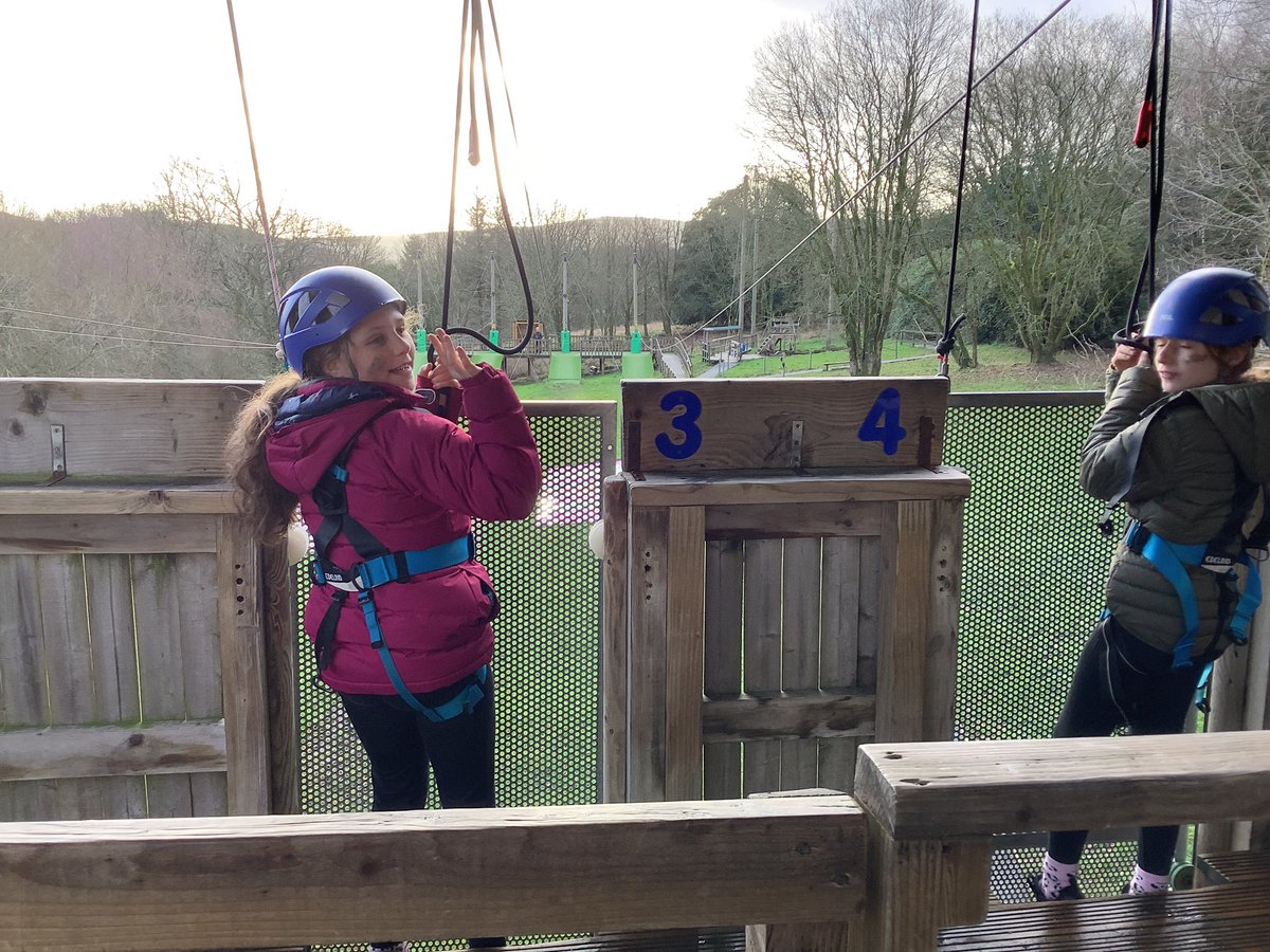 Millhouse Primary (@millhouseschool) on Twitter photo 