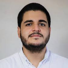 la gente se sigue pasando la ley por el over there,   
y este ¿ya pagó o que?