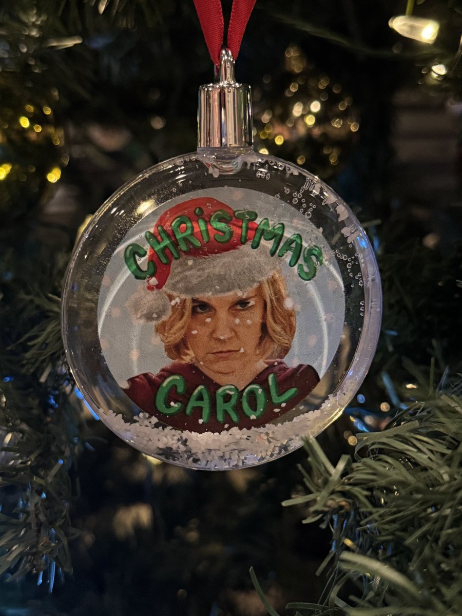 Pluribus Diaries Podcast 🙂 tweet media