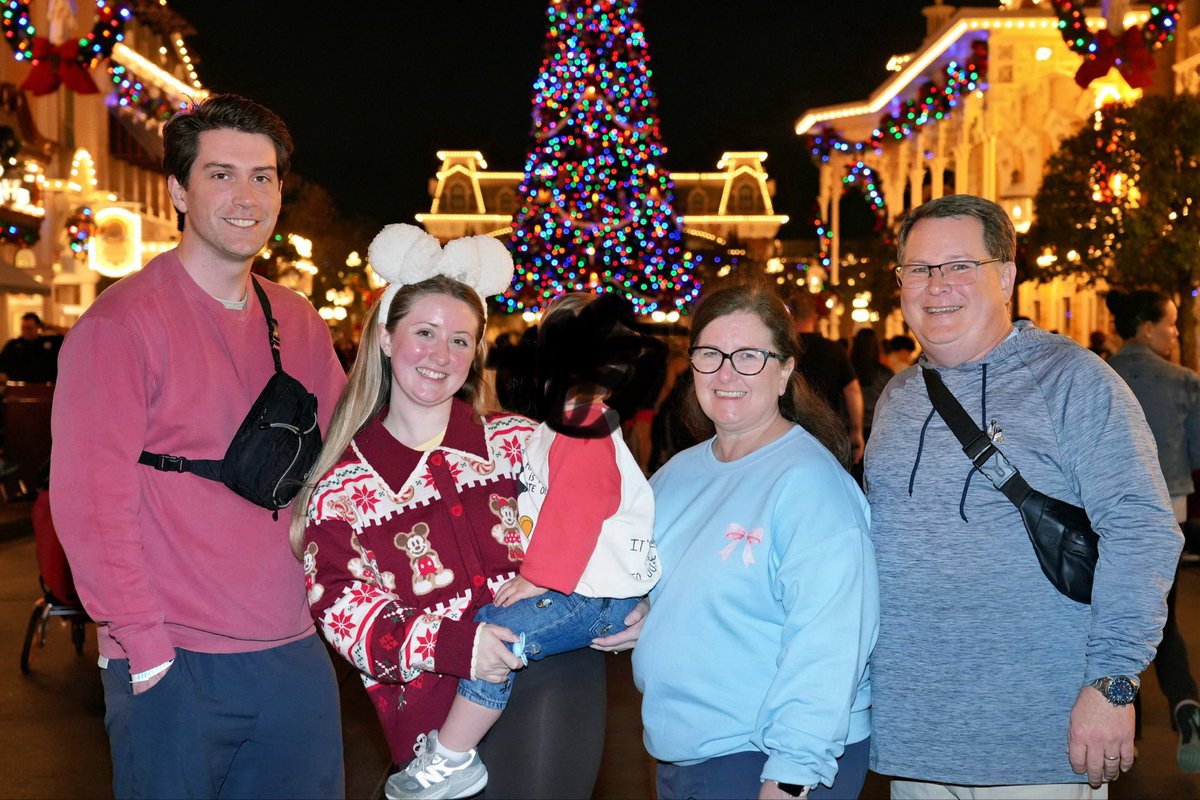 Merry Christmas from our family to yours. Happy Holidays! #UTV