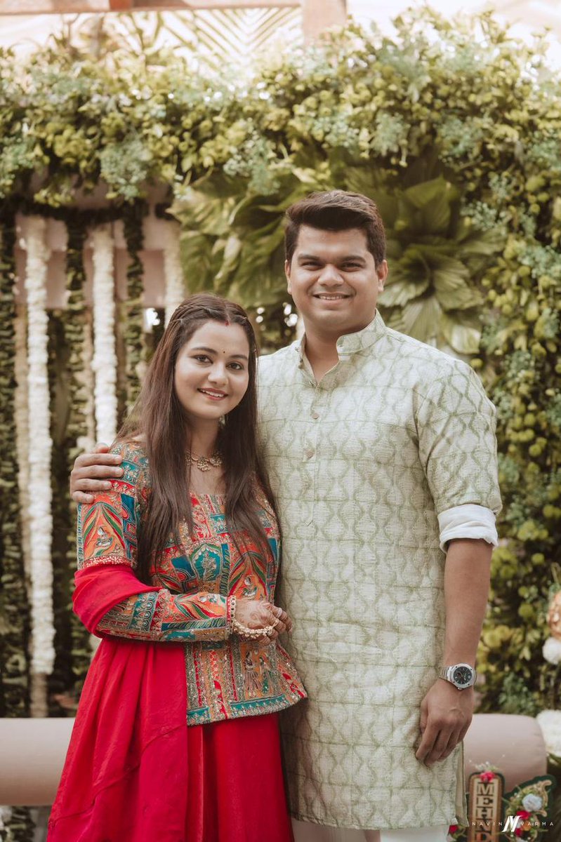 ketan_thakre's tweet image. Happy Anniversary to my wife, my strongest pillar of support. Your patience, understanding, and unconditional encouragement make every challenge easier and every achievement meaningful. Grateful to walk this journey of life with you.

#HappyAnniversary #TogetherForever