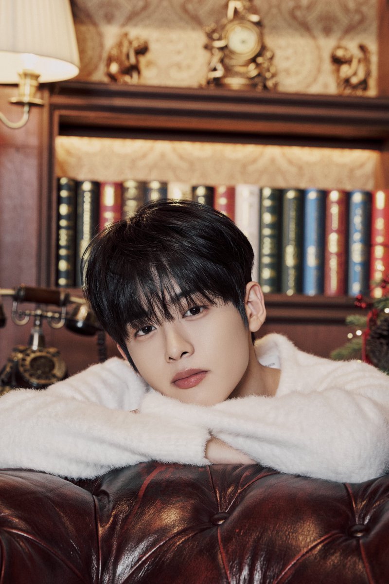 [📷] YOUNITE CHRISTSMAS SPECIAL VIDEO BEHIND

YOUNITE는 YOUNIZ가 있어
세상 누구보다 행복하다고💗☃️

🔗 youtu.be/OKKAt2KVlKw

#YOUNITE #유나이트
#White