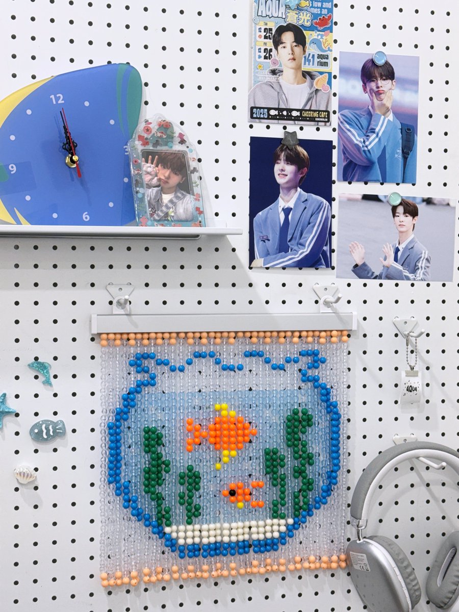 💚 12.25 - 12.26
💚 카페 세화

#IntotheAQUA
#우진이의_물빛속으로
#강우진 #KANGWOOJIN