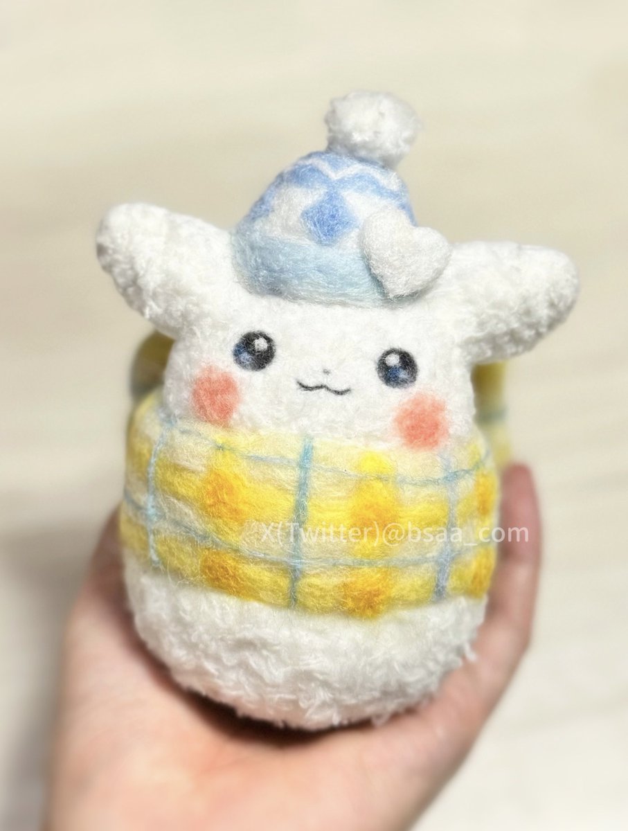 羊毛フェルトと毛糸で 雪だるまピカチュウ を作りました⛄️
#羊毛フェルト#MerryChristmas