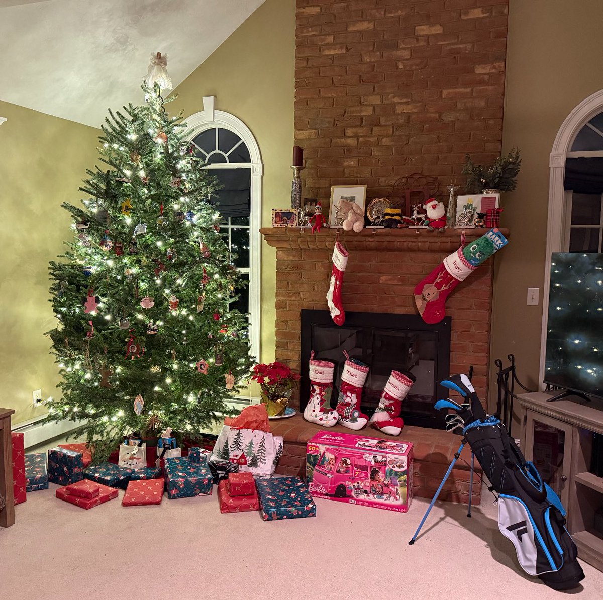 JakeRuder33's tweet photo. @notthefakeSVP Here you go SVP….Merry Christmas https://t.co/m13mry4f9l