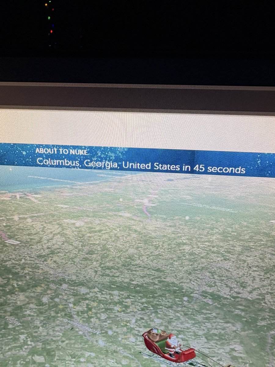 RealRodLacroix's tweet image. I love being a software engineer, so I can hack the Santa Norad tracker with stuff like this.