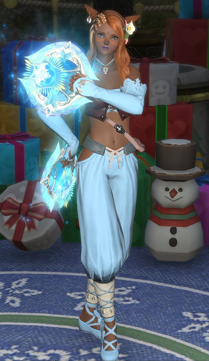 SrinityFF's tweet image. New monk top and healer boots for Kibbles. New crafter pants, healer gloves, and lots of crafter jewelry for Punkin. Also props to my FC leader and friend for making the new flower hair accessory for me in many colors. 😻
#miqote #FFXIV