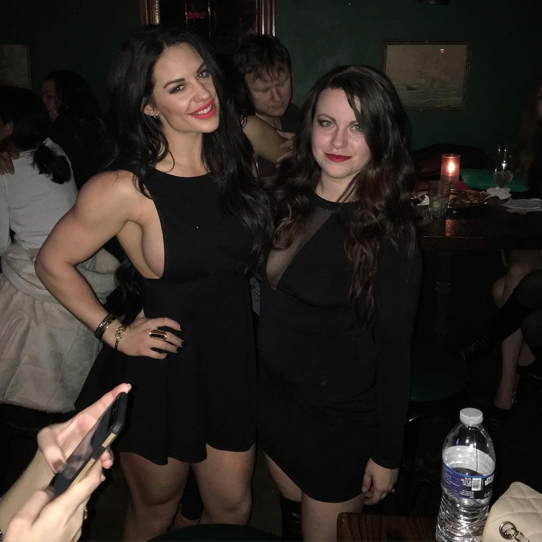 𝓒𝓮𝓵𝓮𝓼𝓽𝓮 𝓑𝓸𝓷𝓷𝔂. ¬A @CelesteBonin Parody tweet media