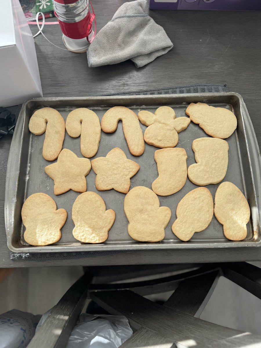 00Guided's tweet image. Christmas cookies😍