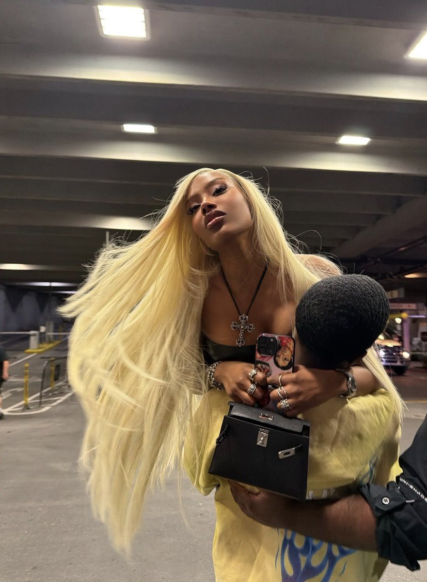 the culture 2.0 | magazine (@galactamelamasc) on Twitter photo 