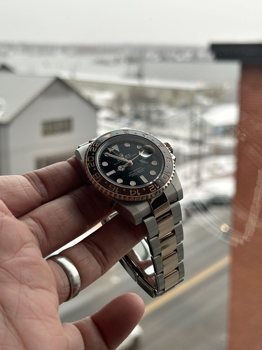 キャスタ tweet media