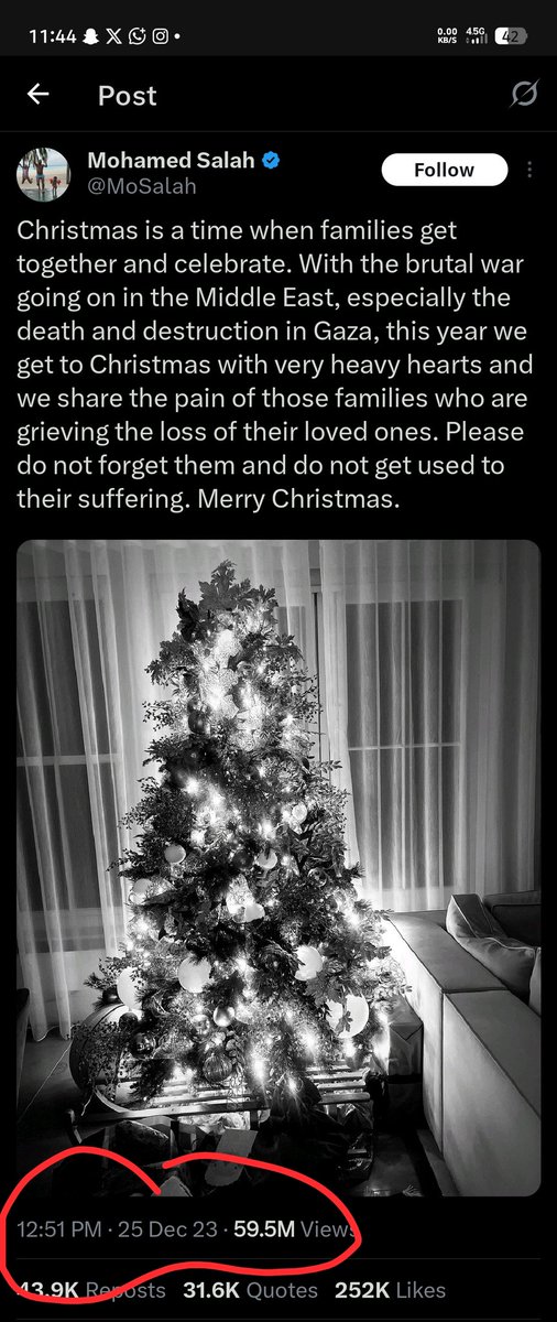 MisterEssential's tweet image. 2022 ✅ 
2023 ✅ 
2024 ✅ 
2025 ??? ⏳ 
Mo Salah, what do you have for me this year?  

Don't let Carragher win this battle 🤲