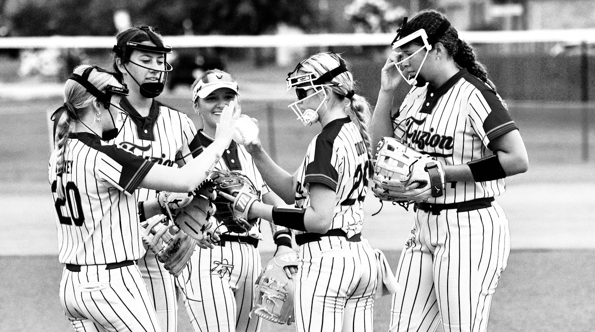 EmrieQuick's tweet image. Hey everyone! I wanted to put out there these next couple of months I am looking for some softball teams to play with to get some reps in! I typically play 18u, but am still eligible for 16’s. If looking for a guest player over the next couple of months I can Pitch, 2nd base, and