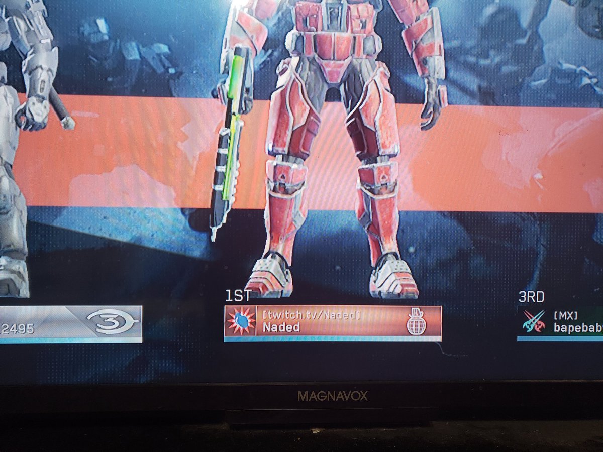 ItsDW2's tweet image. Its Christmas eve and I feel like its 2008 😭 #halo #gaming