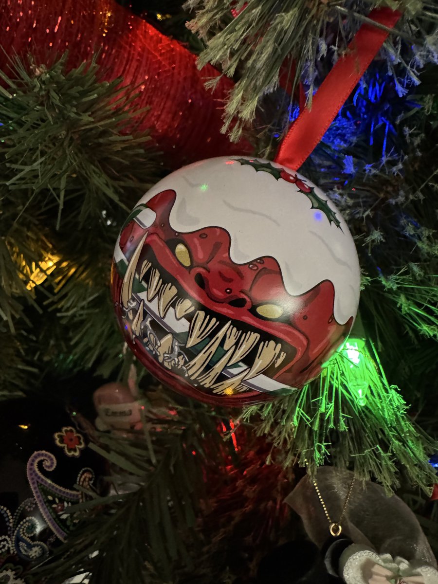 Fanjecture's tweet image. It’s beginning to look a lot like Grotmas