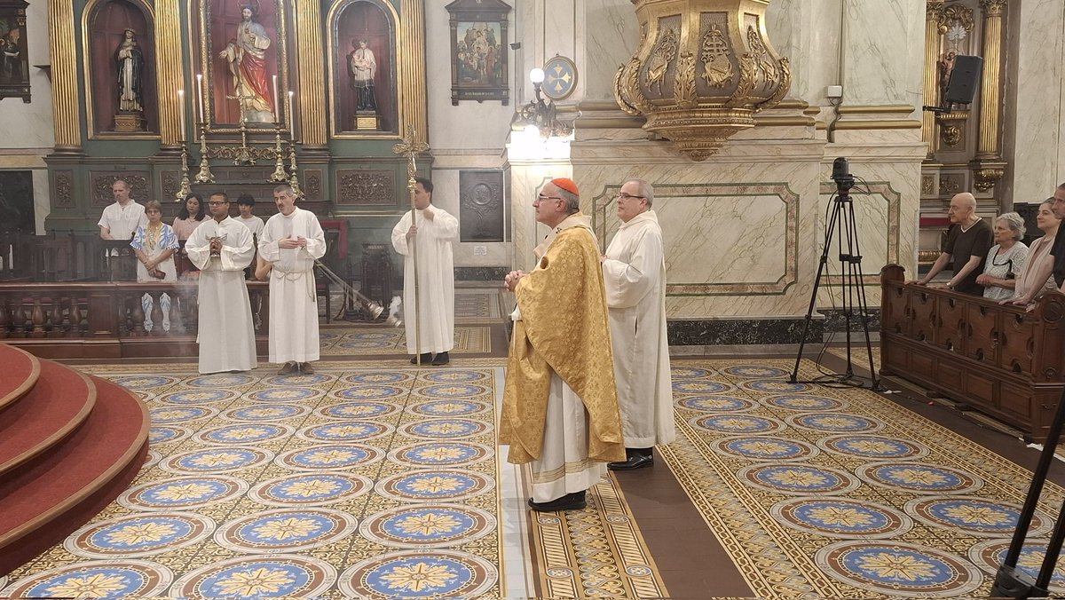 ICM_uy's tweet image. ¡Bienvenidos a la Misa de #Nochebuena! 🌟 Estamos compartiendo la santa misa en la Iglesia Matriz, Catedral de #Montevideo. Podés seguir la celebración en directo por icmtv.uy/vivo/ 💻 #NavidadConJesús #Navidad