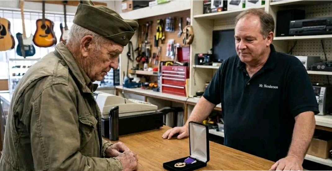 fopminui's tweet image. Mr. Henderson owned a pawn shop. He saw people at their lowest moments, selling their prized possessions just to pay rent.
One afternoon, an elderly man walked in. He was wearing an old military cap. He looked tired.
He placed a small velvet box on the counter. Inside was a…