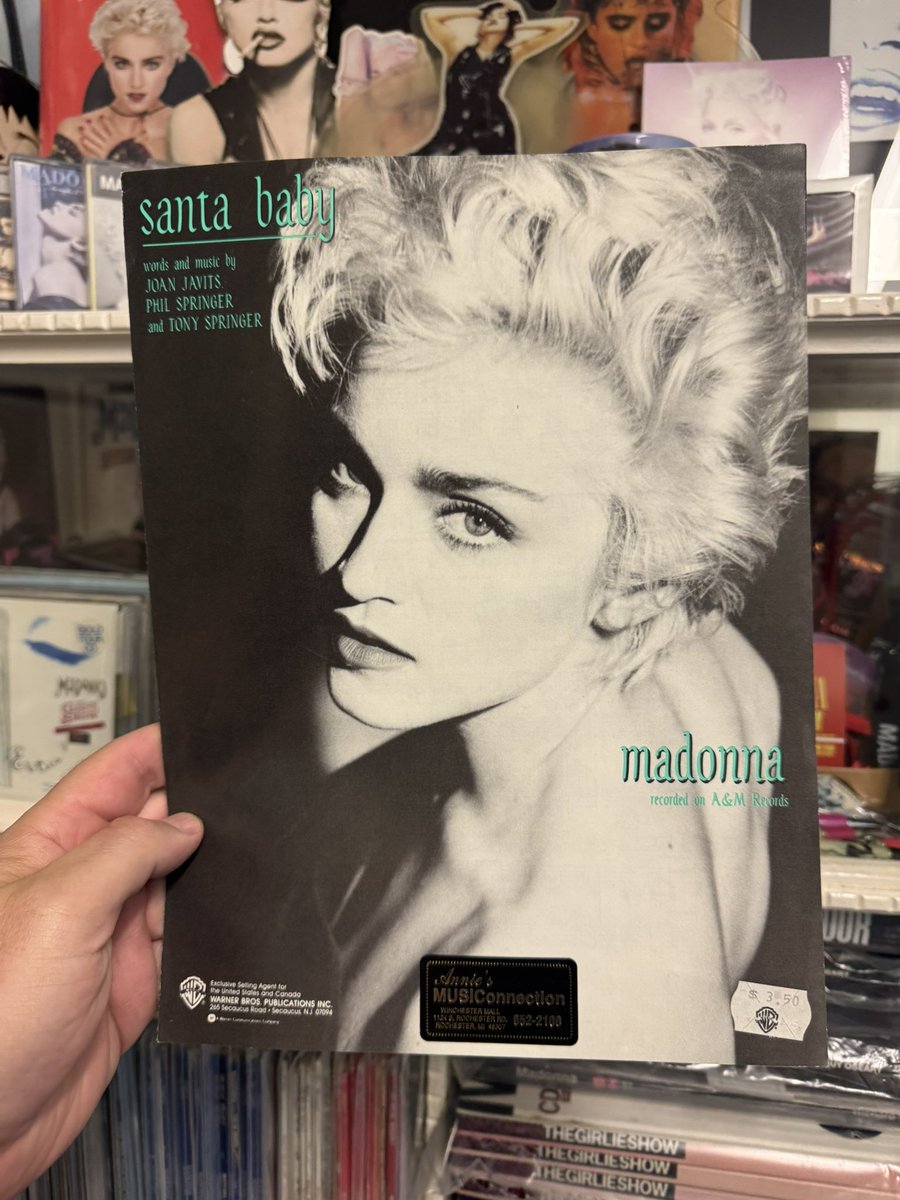 Happy Holidays Madonna Family 🎄❤️