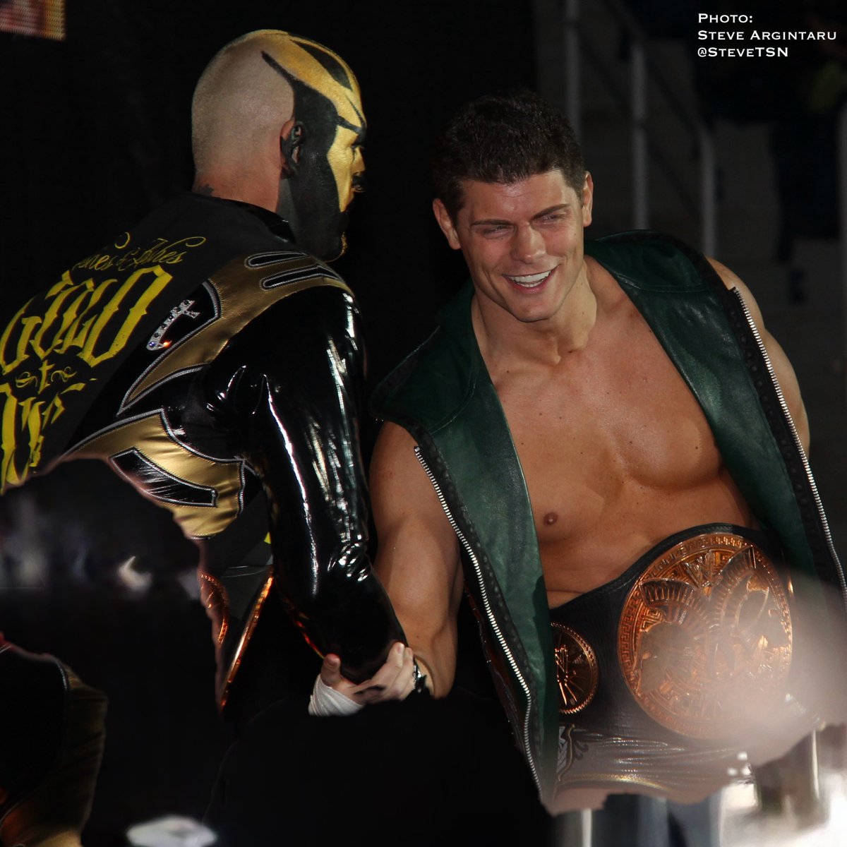 SteveTSN's tweet image. This time of year is all about spending time with family. 

Here’s Cody Rhodes and Goldust (@dustinrhodes) at a #WWE Holiday Tour event in Toronto 12 years ago (Dec. 30, 2013).

#MerryChristmas