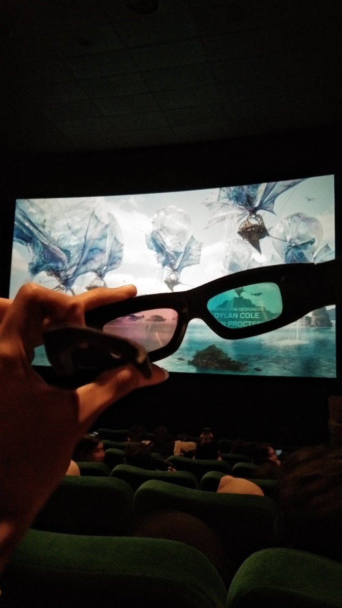 3 jam beneran ga berasaaa, KEREN BGT VISUALNYAA ga berhenti blg "waww" tiap scene pandora, asli 3D lebih dapet experience nya nonton avatar inii. siap menanti avatar 4 2029😍