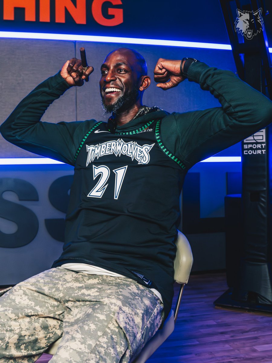 Timberwolves's tweet image. TEARS IN OUR EYES. 🥹