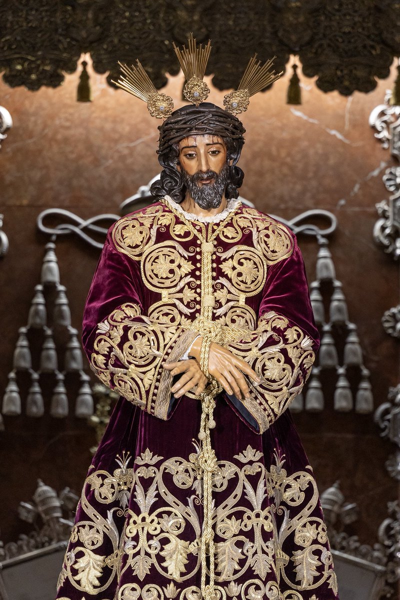 Salud, Dios mío. El resto nos lo apañamos nosotros. 

Feliz Navidad. Bendito sea Dios.