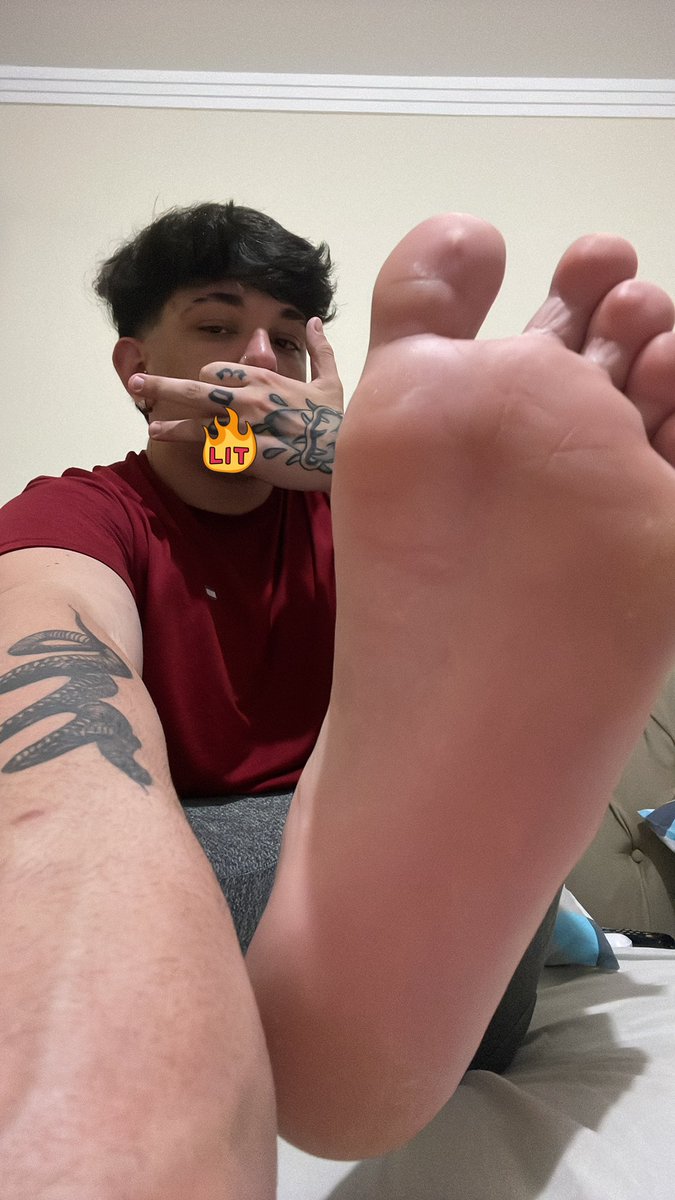 AlphaMatoss's tweet image. Feliz véspera de natal, minhas cadelas! 
Aqui o presente de vocês!, me sirva 💸🏧 pra tu ter ter o melhor feriado no ano! 
disponível pra drenar na maior parte do dia! 🎁🎄

Happy Xmas Eve! here is my gift for you, serve me! 🎄