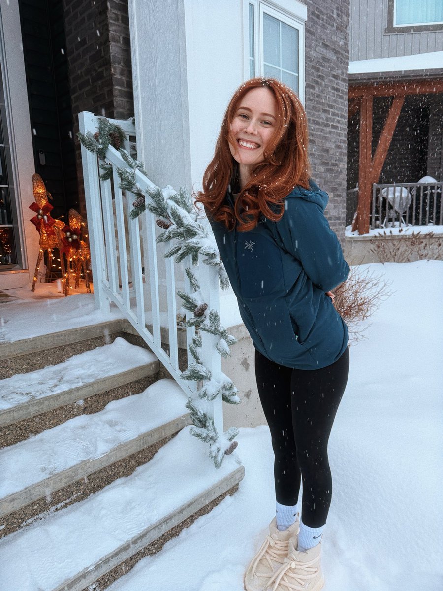 Catziilla 🦇 tweet media