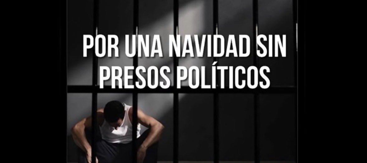 En víspera de #Navidad,pienso en 
Rocío, Javier, Carlos Julio, Kennedy, Eduardo, Rafael, Nicmer🇻🇪
En Ruth y Enrique🇸🇻
En Luis Manuel y Félix🇨🇺
En Chepe🇬🇹
En Nancy y Brooklyn🇳🇮
..y en muchos otros nombres.
Para todos:#LIBERTAD
#PorUnaNavidadSinPresosPolíticos en todas las Américas