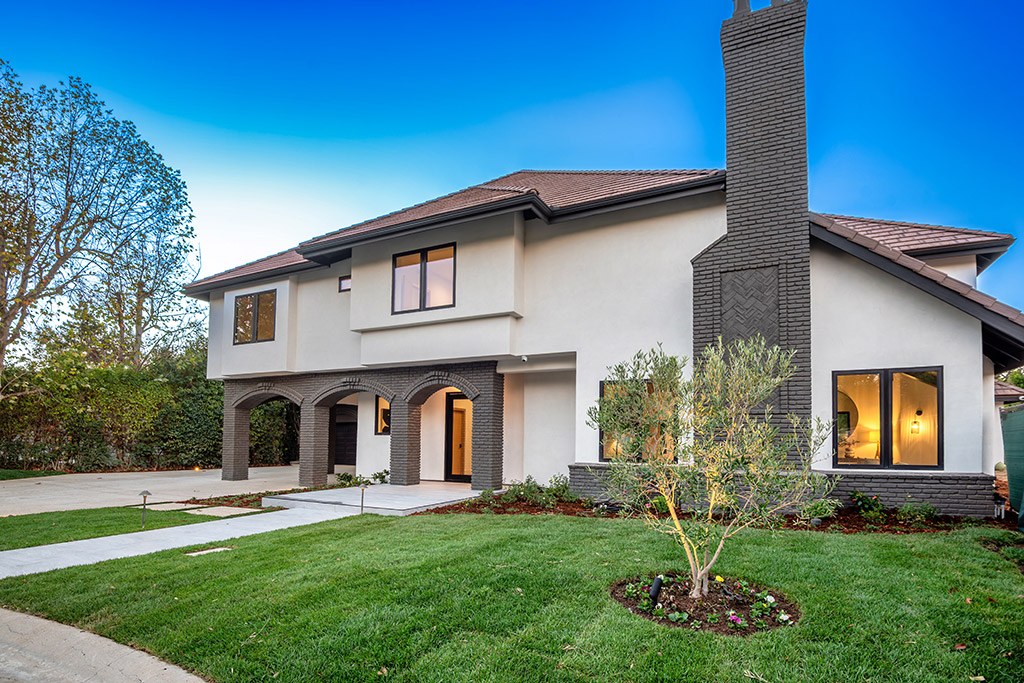 Dream Homes Magazine tweet media