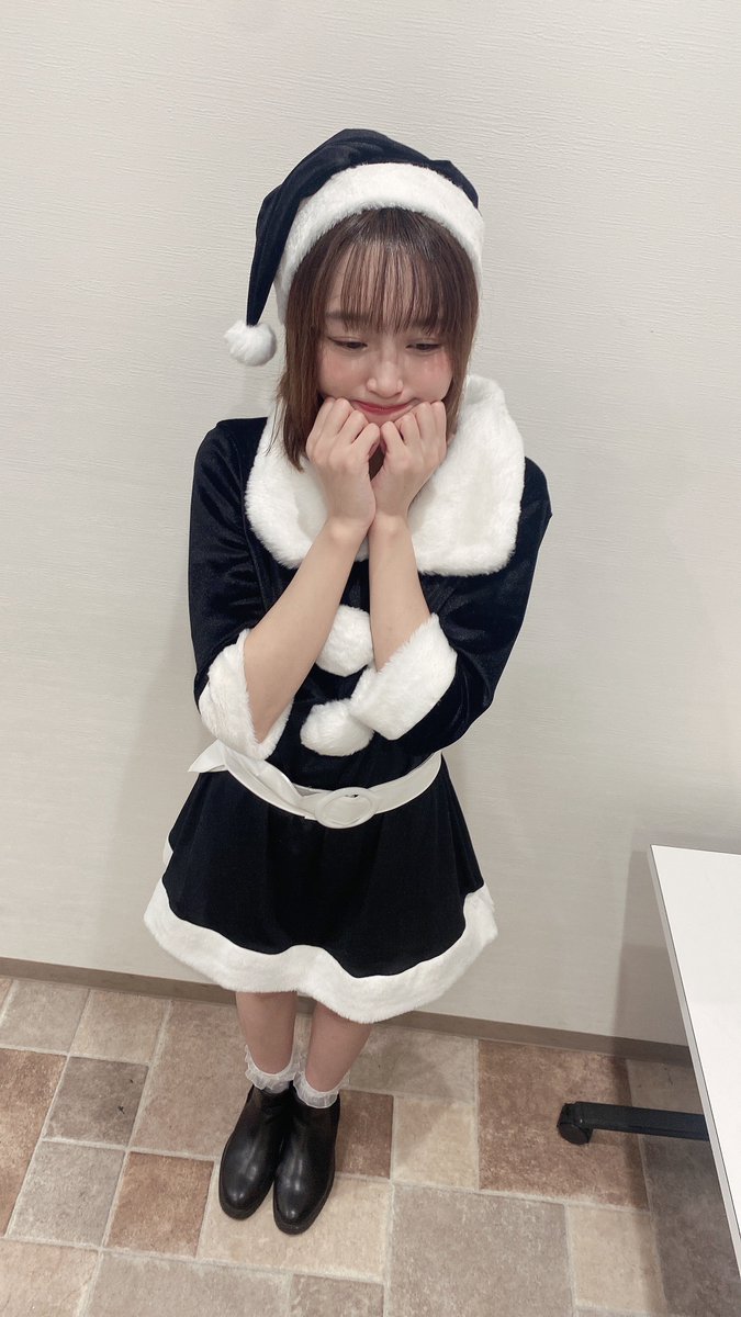 しまりすページ 🤍🎄𝙼𝚎𝚛𝚛𝚢 𝙲𝚑𝚛𝚒𝚜𝚝𝚖𝚊𝚜🎄🤍