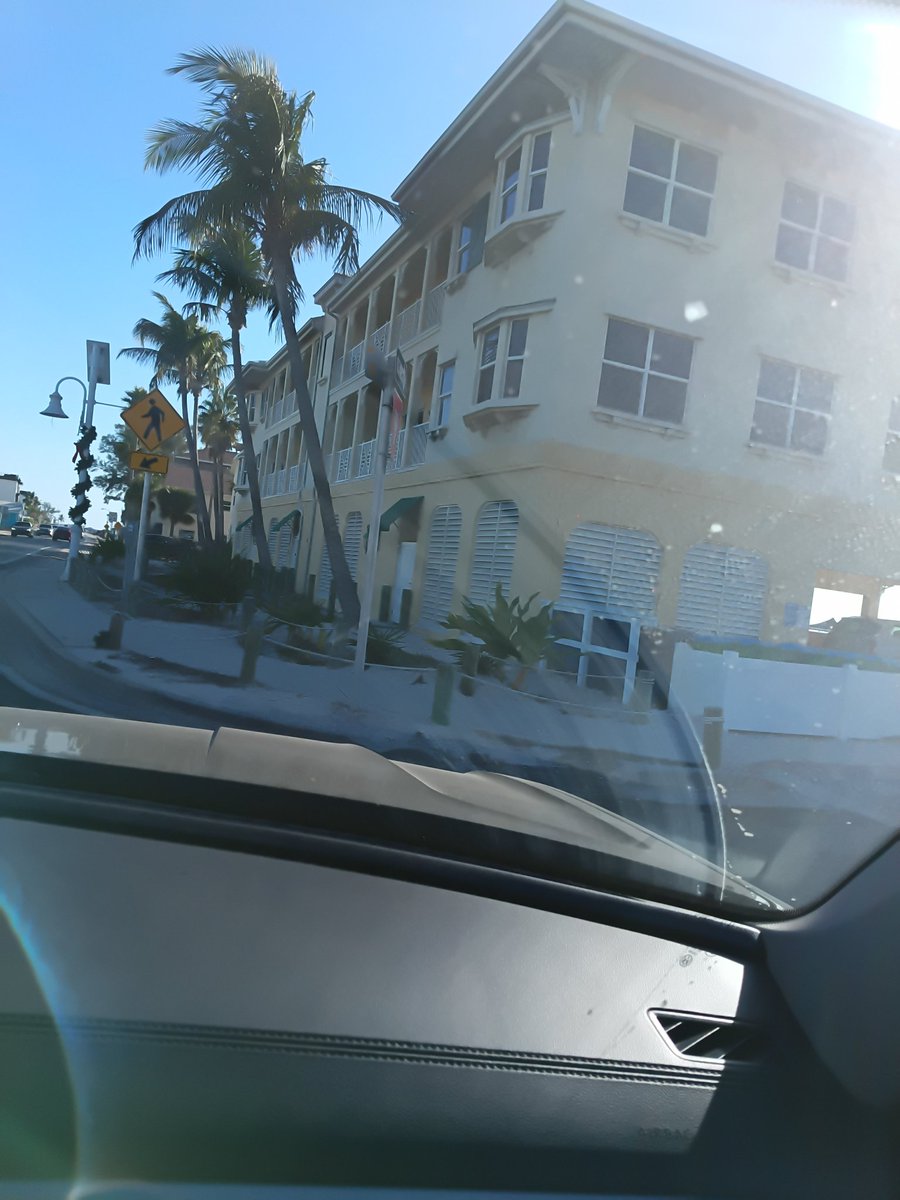 AdamSFulton1982's tweet photo. At,, Anna Maria Island, Florida today!! Adam Fulton and David Fulton surf fishing!! Wednesday, December 24th, 2025!!🌴🌴🌴🌴🌴🌴🌴🌴🌴 https://t.co/FDpy17RLtg