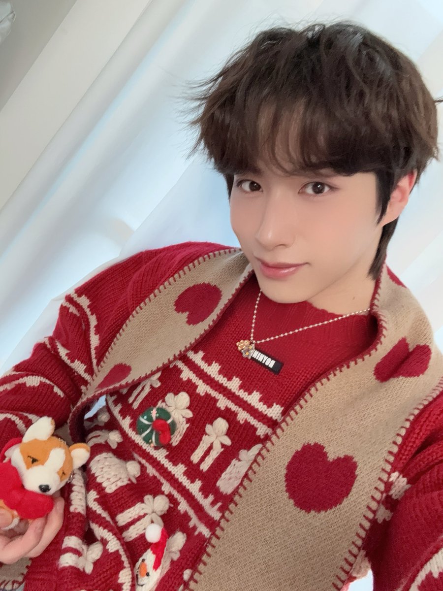 251225 | شيون عبر فروم🐶💬

- J