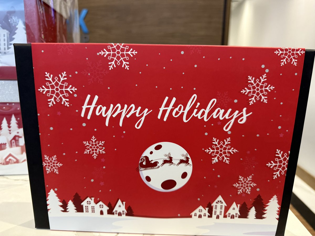 AshabKh's tweet photo. Merry Christmas and Happy Holidays! I hope you all enjoy spending valuable time with your friends, family and loved ones during the most wonderful time of the. I would like thank all my beloved friends, family and clients for 2025 such a wonderful year! https://t.co/dj0Ira1NKU