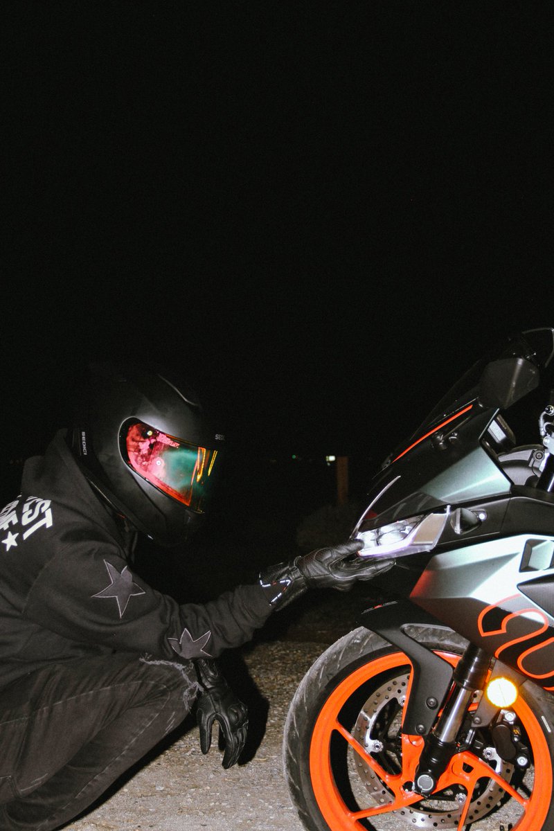 coloringboook's tweet image. 