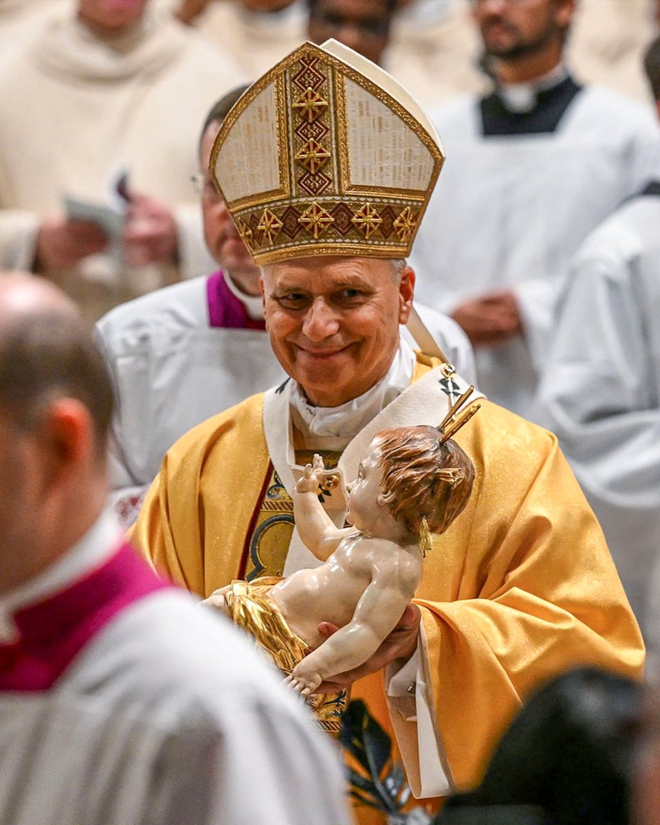 Merry Christmas from Pope Leo