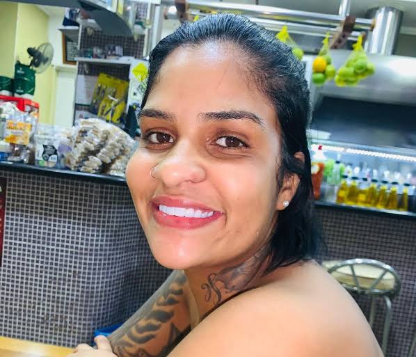 jessloav's tweet image. Tainara Souza, 31 anos, morreu hoje. Sofreu tanto, lutou muito pela vida. Era filha, era mãe e era amiga. Aí eu pergunto: até quando? Até quando homens vão ceifar vidas de mulheres? Quantas famílias ainda vão sofrer? Quantos sonhos os homens vão destruir? Justiça por Tainara!