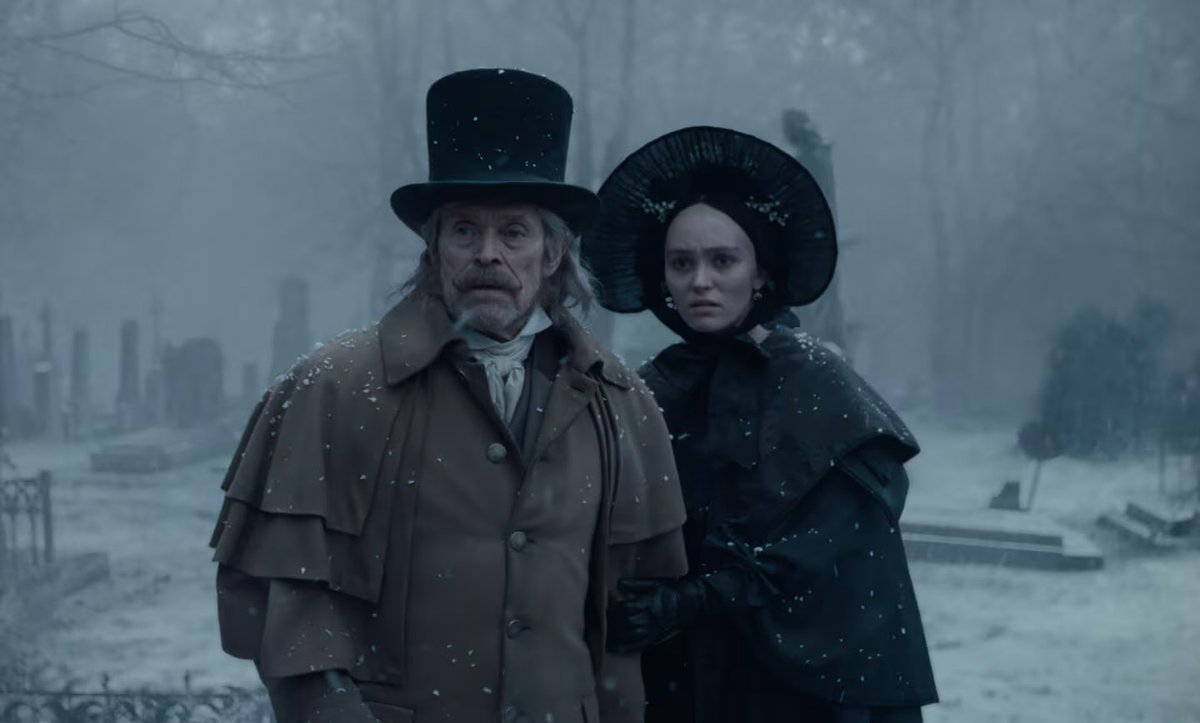 thebirthofvnus's tweet image. nosferatu christmas ⋆°.☾⋆.ೃ࿔*:⋆