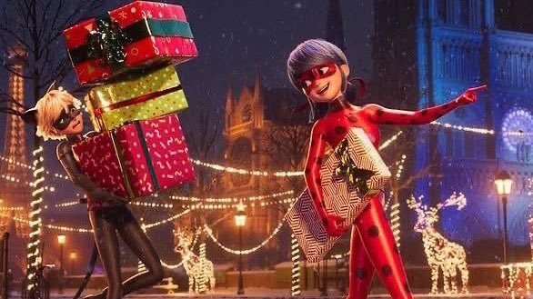taysaugust's tweet photo. merry christmas moots if you celebrate!! ❄️ https://t.co/A3pt9ezCgI
