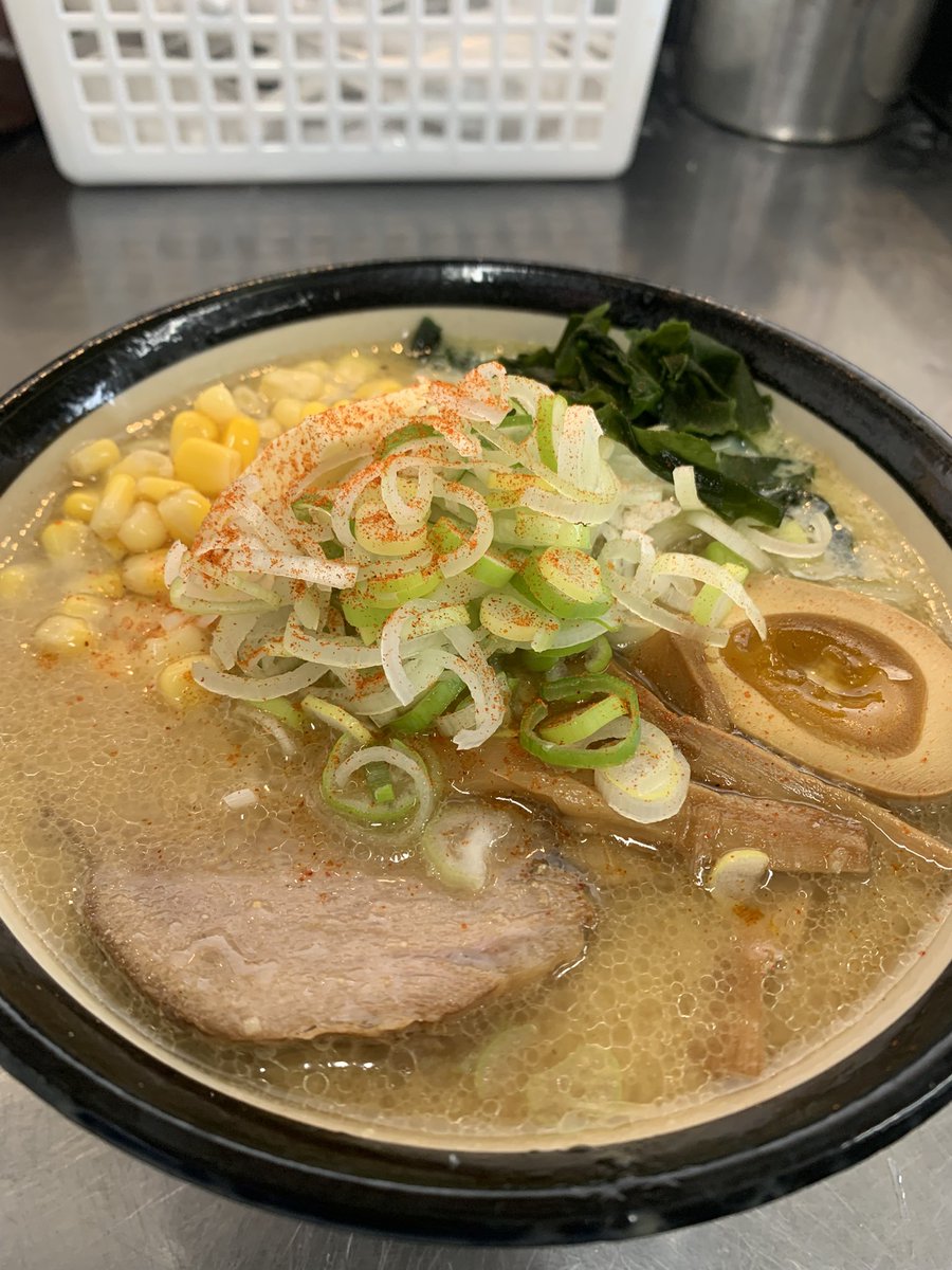 12月31日、1月1日お休みです🙇🏻‍♀️՞
それ以外の日は毎日営業いたします🍜✨️
皆さまのご来店心よりお待ちしております！