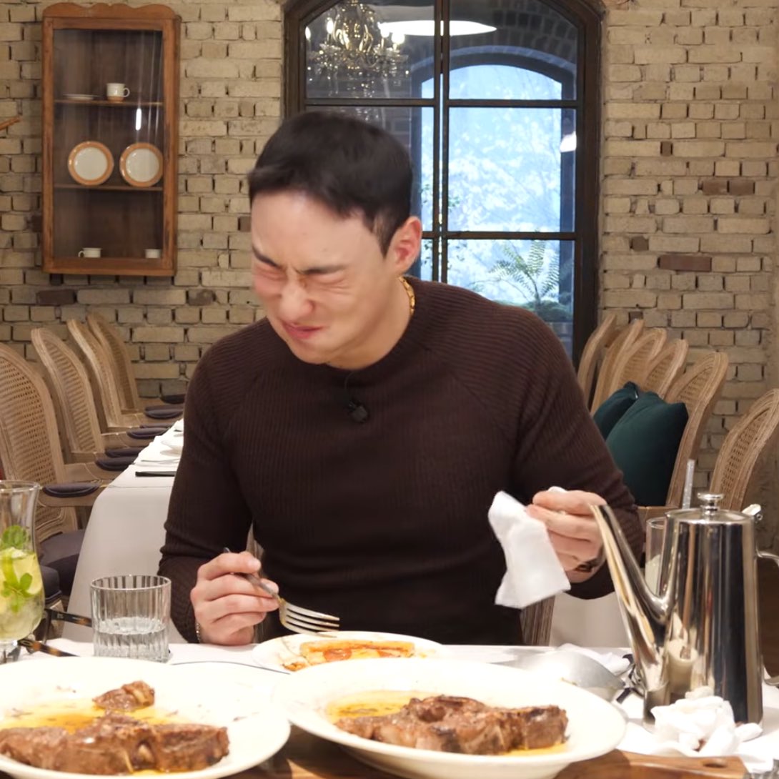 mr_october36's tweet image. 최지훈도 열심히 사는데...
나도 열심히 살아야지...