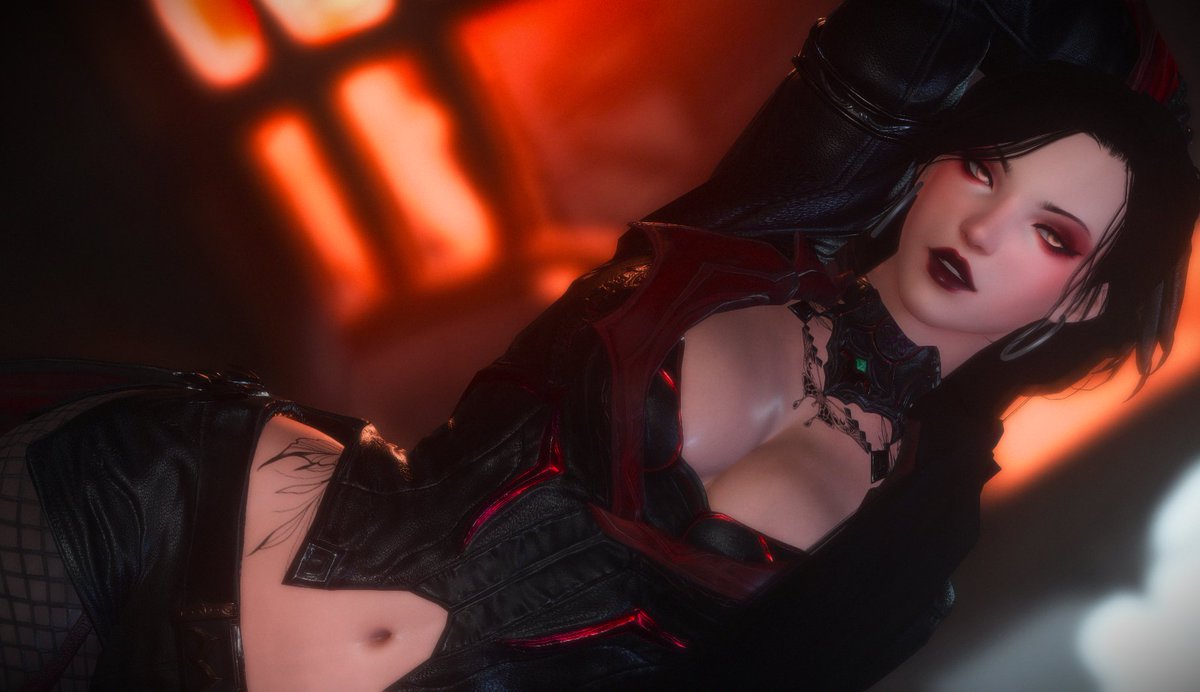 ᴍᴀᴍᴀ ꜱᴀɪᴅ, "ᴅᴏɴ'ᴛ ᴛᴀʟᴋ ᴛᴏ ꜱɴᴀᴋᴇꜱ"
ʙᴜᴛ ʜᴇʟʟ, ᴛʜᴇʏ ꜱᴘᴇᴀᴋ ꜱᴏ ꜱᴡᴇᴇᴛ.