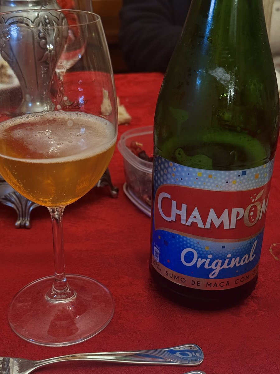 to toda fudida. 
apetece-me dizer umas verdades.