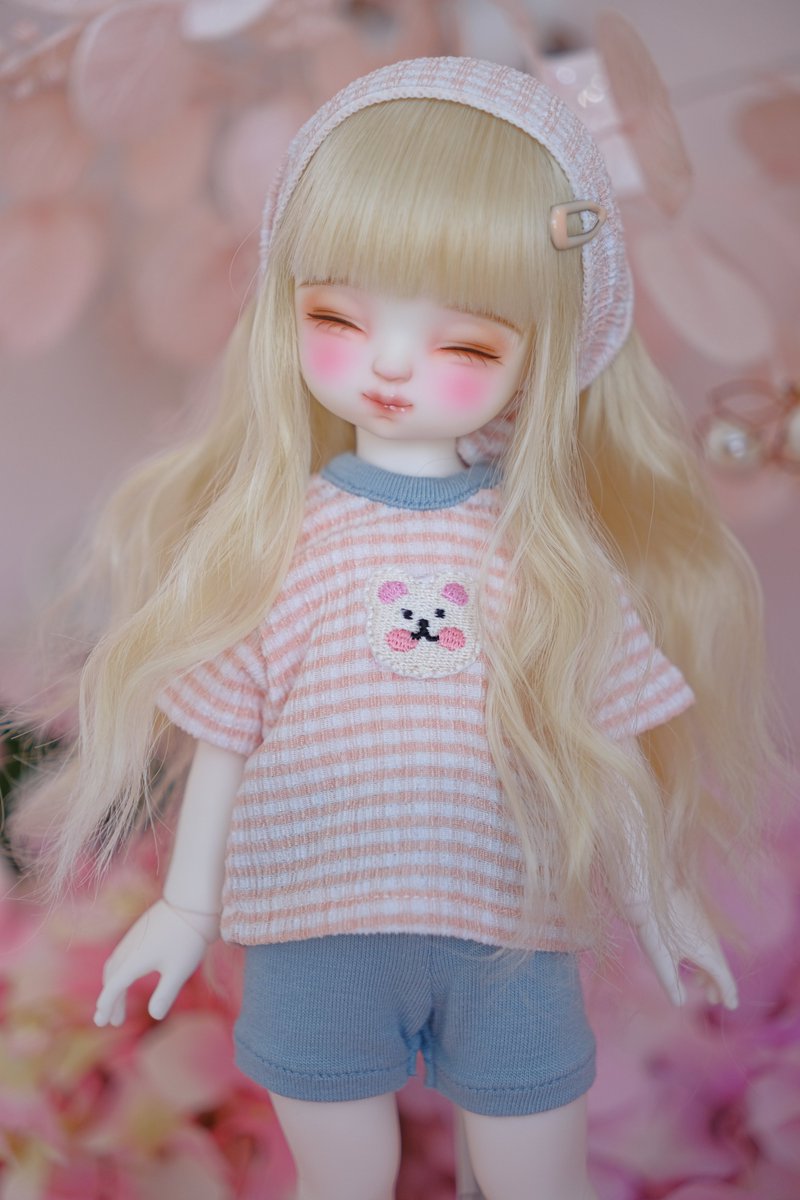 오늘은 12월 25일,
일 년에 단 한 번뿐인 크리스마스랍니다 ✨
이 특별한 날, 치카비 &amp; 루나블랑에서
따뜻하고도 즐거운 시간을 보내시길 바라요 🎄

📍 서울 중구 동호로 17길 277, 2층 (6호선 버티고개역)
🕰 영업시간 : 10:00 - 18:00