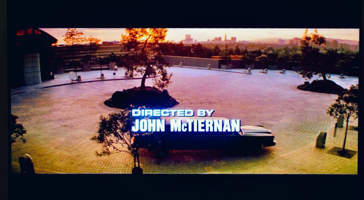 HIDEO_KOJIMA_EN's tweet image. This is what I watch every year on Christmas 🎅🏻🎄🕯️