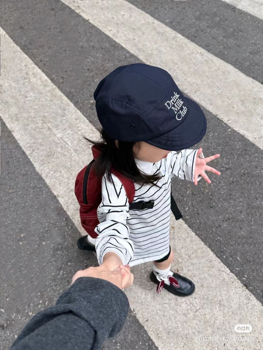 ark4os's tweet image. ⁣
ᅠ
         @𝚊𝚛𝚔𝟺𝚘𝚜 —  𝙥𝙤𝙨𝙩𝙚𝙙.⟳
         ≡    122525
         ⌂    Pampanga

My Christmas miracle in the form of warm hands and loud home. 

ᅠᅠᅠ