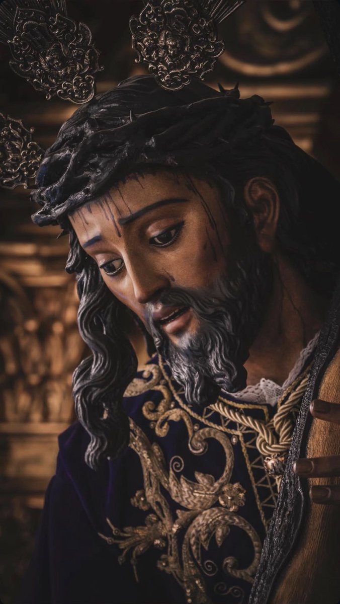 “En la humildad de un pesebre nació la esperanza del mundo.”