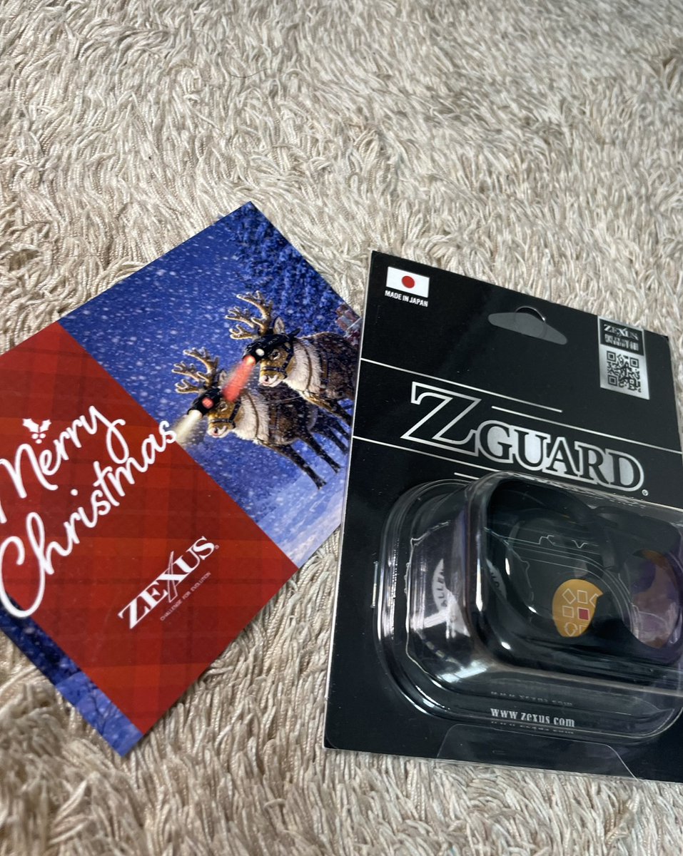 yuki_sasakura's tweet photo. ZEXUSさんからクリスマスプレゼントが届きました🎁🎄
中身は来年の新商品、ZGUARDでした!
僕もこれから使ってみます!
発売は3月予定だそうです!
#zexus
#zguard
#pr https://t.co/AwdPNWY4hz