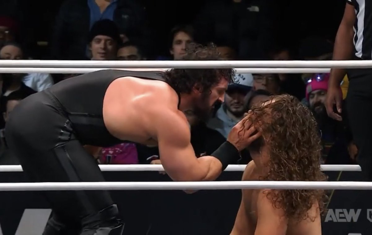 mychemicalmox's tweet image. pac wants him so bad