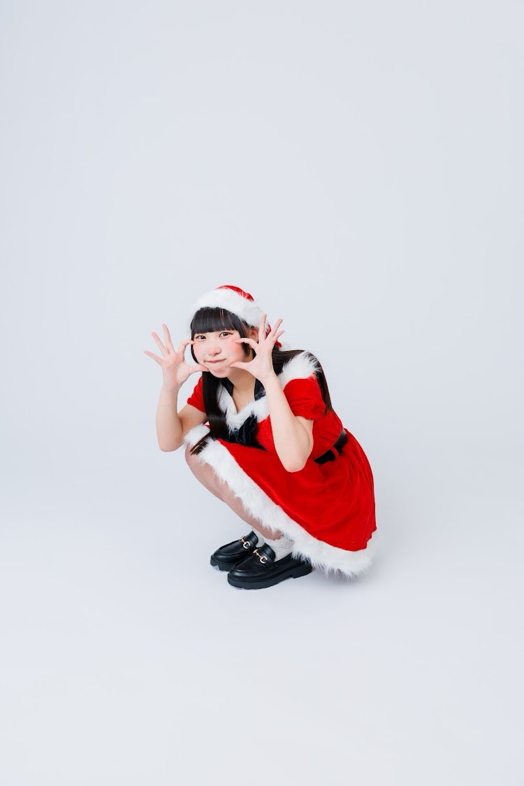 ✼••┈┈┈┈┈••✼••┈┈┈┈┈••✼ 🎅🏻🎄𝑴𝒆𝒓𝒓𝒚